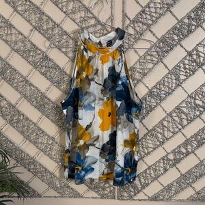 SHEIN Multicolor Patterned Top